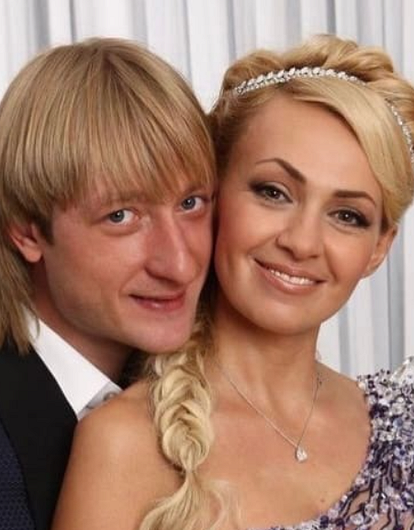 Яна Рудковская и Евгенией Плющенко поделились архивными снимками со свадьбы