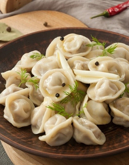 Почему в СССР все ели пельмени с уксусом (и как их правильно готовить)