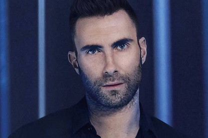 Солист Maroon 5 Адам Левин хочет назвать сына в честь любовницы, с которой изменяет беременной жене