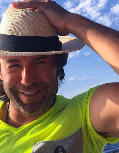 Андрей Малахов впервые вышел в свет с 4-летним сыном