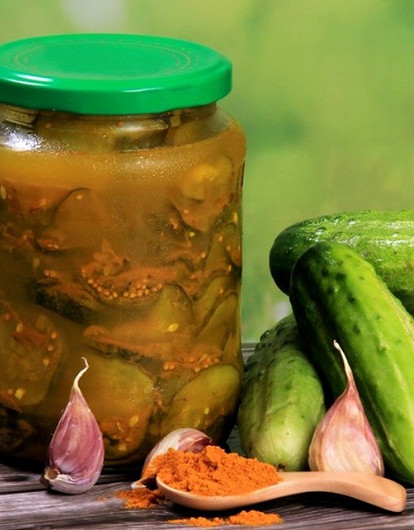 Закуска из огурцов и куркумы на зиму: 5 лучших рецептов