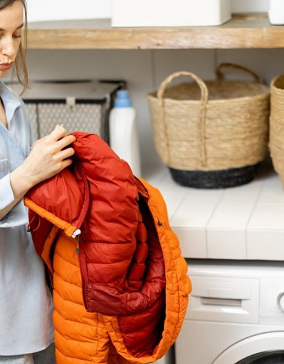 6 ошибок, которые многие допускают при стирке пуховиков и курток