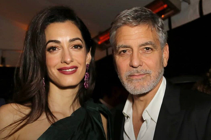 Редкий выход: Джордж Клуни появился на публике с женой Амаль