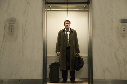 «Боюсь зайти в лифт»: как избавиться от клаустрофобии