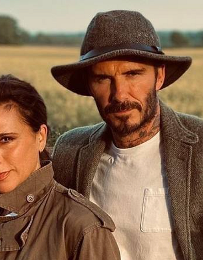 Неожиданно: Виктория Бекхэм удалила тату, посвященное мужу