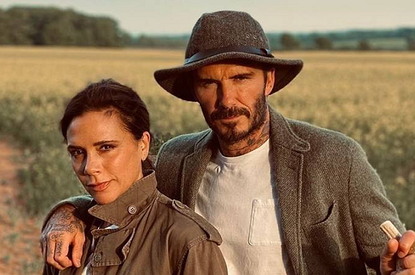 Неожиданно: Виктория Бекхэм удалила тату, посвященное мужу