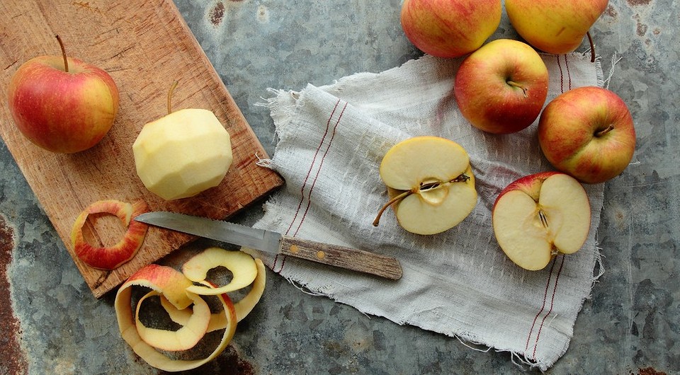 Персик, яблоки и еще 4 фрукта и овоща, которые полезно есть с кожурой
