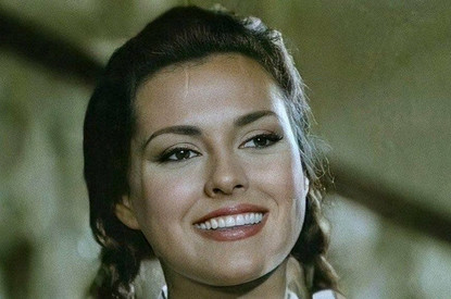 Айдан Шенер: как сегодня живет звезда турецкого фильма «Королек — птичка певчая»