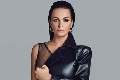 Певица Слава полностью обнажилась, чтобы показать результат липосакции