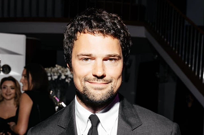 Данила Козловский должен десятки миллионов долга за роскошную квартиру в столице