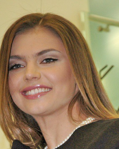 Алина кабаева биография личная жизнь дети Сестра Алины Кабаевой Лейсан: как выглядит и чем занимается с картинками