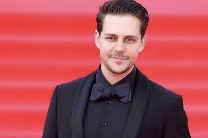 Милош Бикович: биография, роли и 5 звездных романов актера