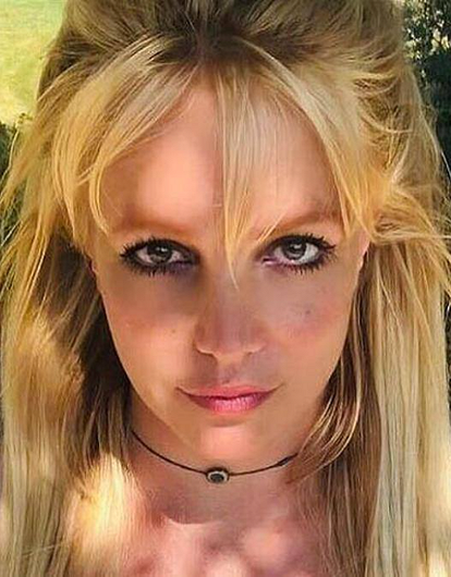 Муж сбежал прямо во время ужина: Бритни Спирс устроила истерику в ресторане