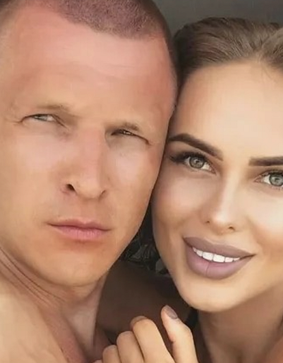 «Я встречалась с двумя мужчинами одновременно»: певица Ханна сделала заявление