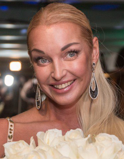 Анастасия Волочкова объяснила, зачем выдумала свою свадьбу