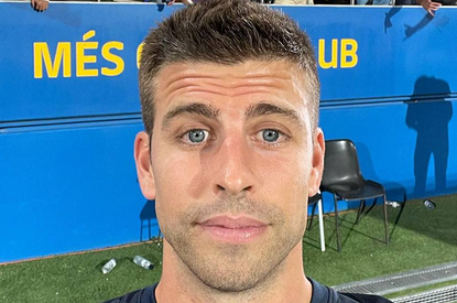 Жерар Пике впервые опубликовал фото с молодой избранницей, из-за которой расстался с Шакирой