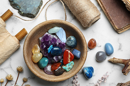 Храни меня, мой талисман: как выбрать украшения с пользой для здоровья