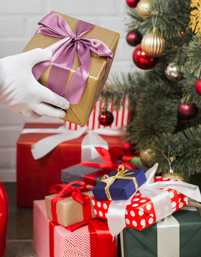 Как выбрать подарки близким на Новый год и при этом не разориться и не прогадать