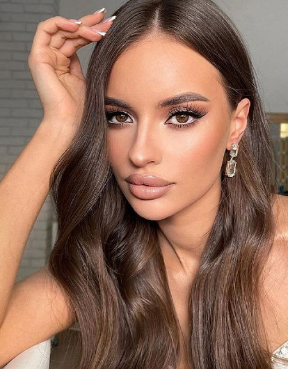 Лучший макияж для блондинок, брюнеток и рыжих на осень 2023 — рассказывает топ-визажист