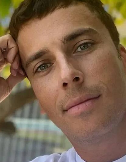 Максим Галкин* сообщил, что уезжает из Израиля