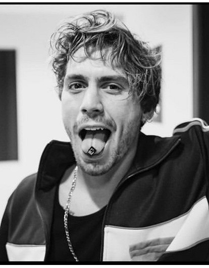 Таро Эмир Текин: биография, личная жизнь и лучшие фильмы с участием звезды «Зимородка»