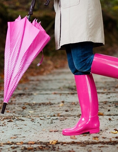 Стало известно о вреде длительного ношения резиновых сапог