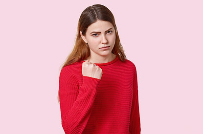 Холодная месть или неприкрытая агрессия: как устраивают разборки женщины разных знаков зодиака