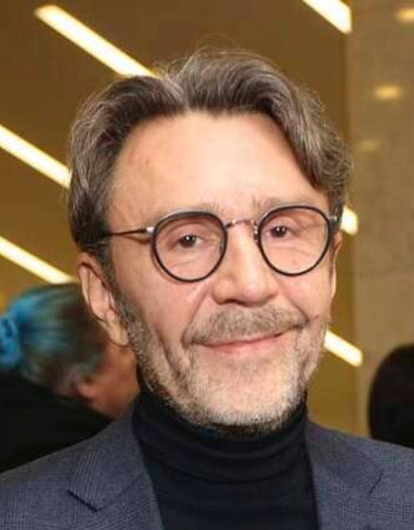 Сергей Шнуров прокомментировал слухи о своем отъезде