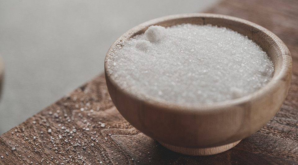 Как вывести избыток соли из организма: 7 способов