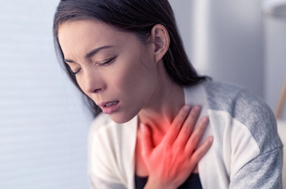 Пневмония без температуры: 6 симптомов, по которым ее можно узнать