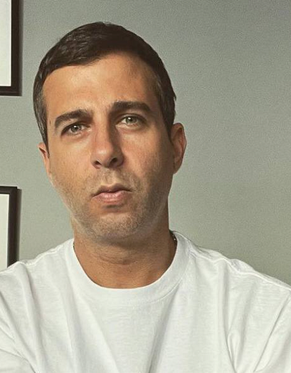 Иван Ургант выступил с заявлением