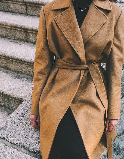 Стильные пальто 2023-2024: тренды сезона и примеры для вдохновения