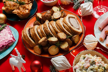 Сколько можно хранить в холодильнике оливье, холодец и другие новогодние блюда