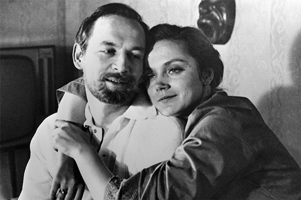 7 советских актеров, которые сыграли влюбленных и стали супругами в реальной жизни