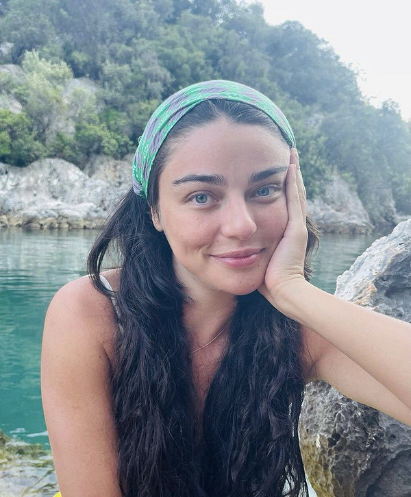 Айча Айшин Туран: биография, личная жизнь и 5 лучших проектов с участием звезды сериала «Сказка на острове»
