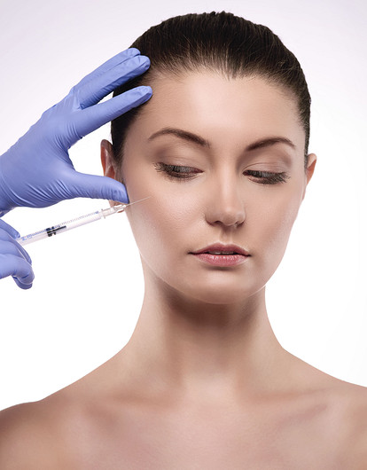 Биоревитализация или мезотерапия: эксперт рассказывает, какая процедура эффективнее и в чем их отличия