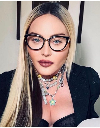 Молодой, еще моложе: самые известные романы Мадонны