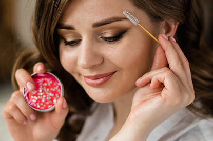 Сыворотки для роста бровей и ресниц: уловка или рабочий вариант