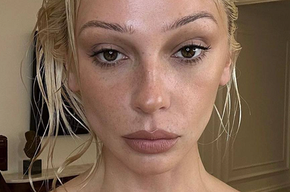 Настя Ивлеева публично извинилась за свою «голую» вечеринку