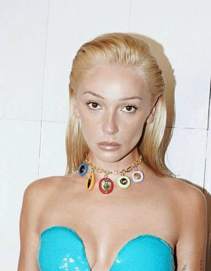 После скандальной вечеринки с Насти Ивлеевой хотят взыскать 1 миллиард рублей