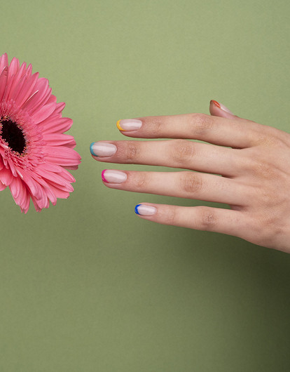 Дизайн маникюра на короткие ногти 2024: модные тренды