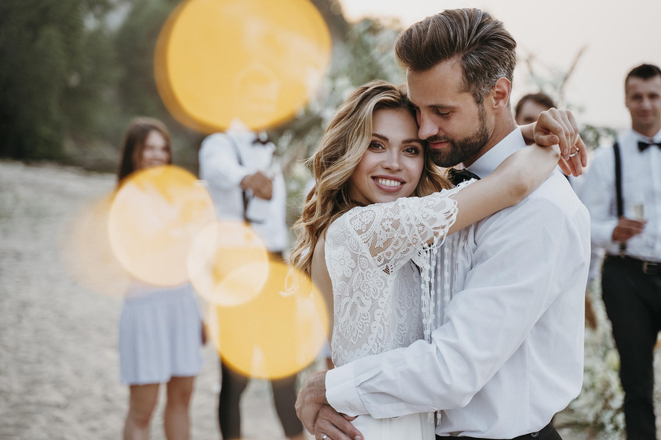 Благоприятные дни для свадьбы в 2024 году: способы и советы, как правильно выбрать дату