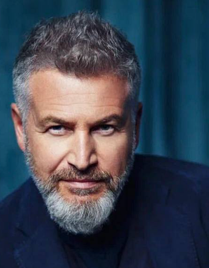 Леонид Агутин госпитализирован в Москве