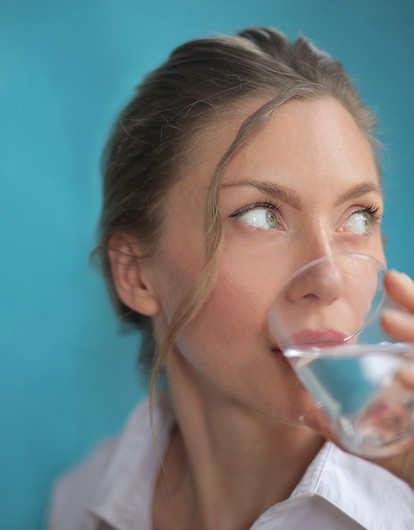 Вода и отеки: как пить без негативных последствий для организма