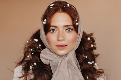 Уход за волосами зимой: как избежать сухости и ломкости