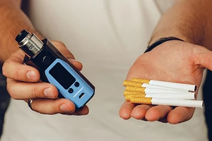 Без дыма и огня: какой вред для здоровья приносят электронные сигареты (вейпы)