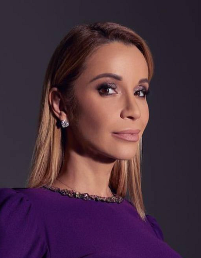 Ольга Орлова показала, как кормит новорожденную дочь