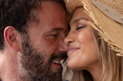 Вместе навсегда: Дженнифер Лопес и Бен Аффлек сделали парные татуировки (фото)