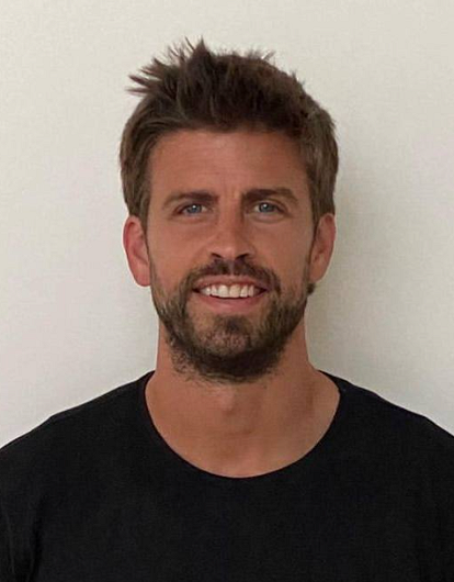 «Я просто марионетка»: Жерар Пике впервые рассказал об отношениях с девушкой, из-за которой расстался с Шакирой