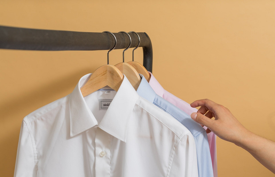 Все мы делим пополам: 5 вещей, которые стоит стащить из мужского гардероба